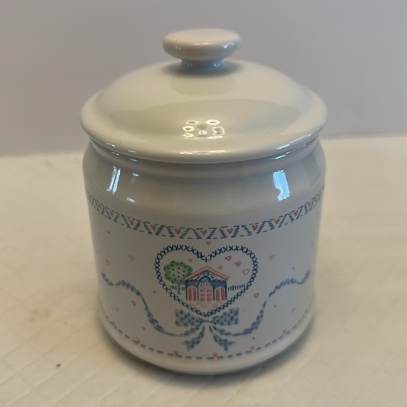 VTG 80s Stoneware White Ceramic Jar w/Heart and House Design Canister Small - Picture 6 of 9